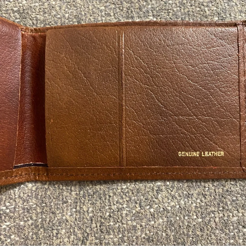 Brown Genuine Leather Men’s Bifold Wallet